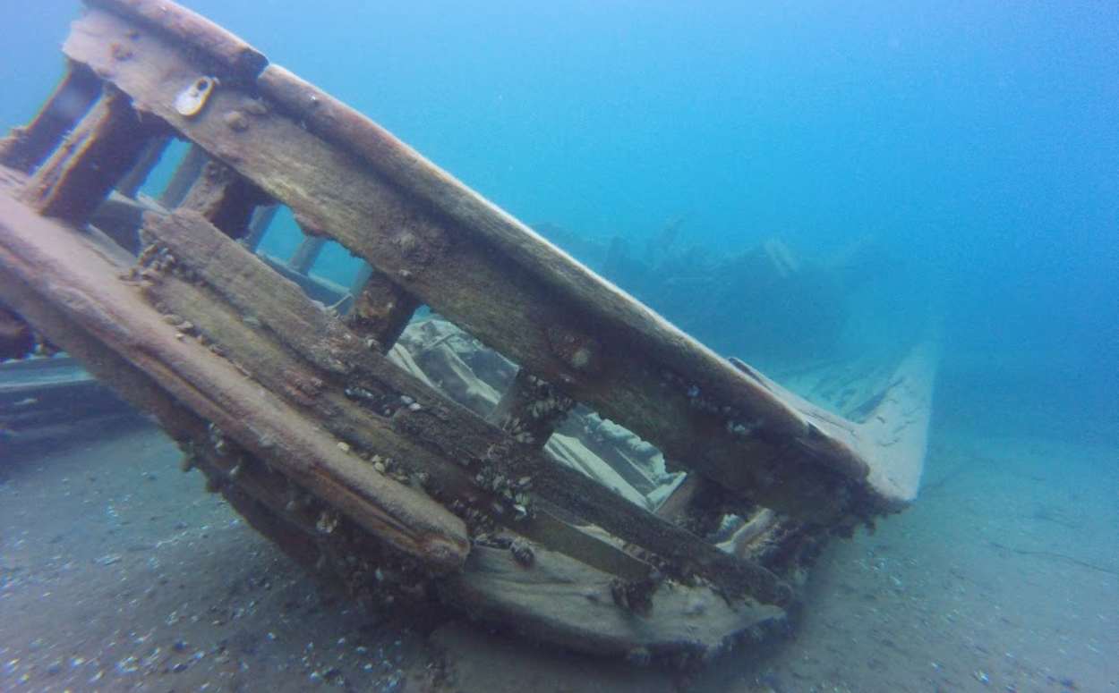 scuba diving in Ontario